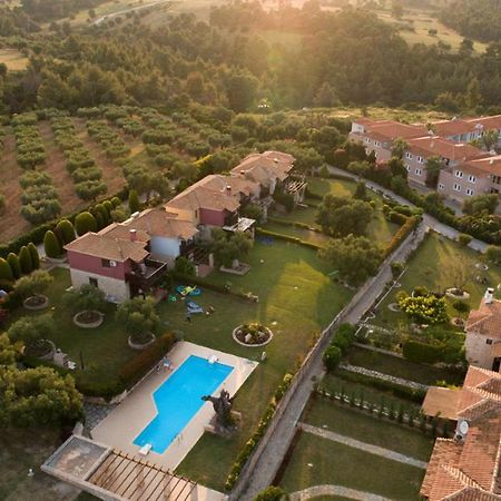 Rastoni Fabienne Shared Pool Maisonette, Afitos 외부 사진