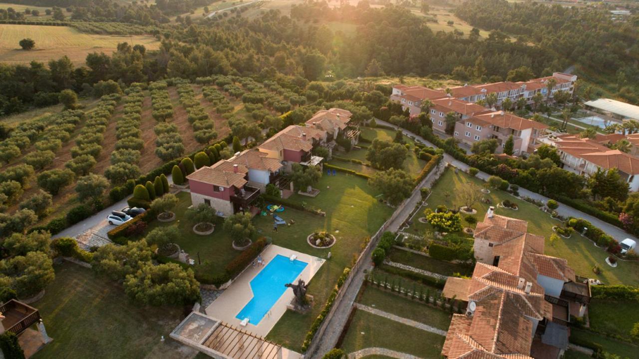 Rastoni Fabienne Shared Pool Maisonette, Afitos 외부 사진