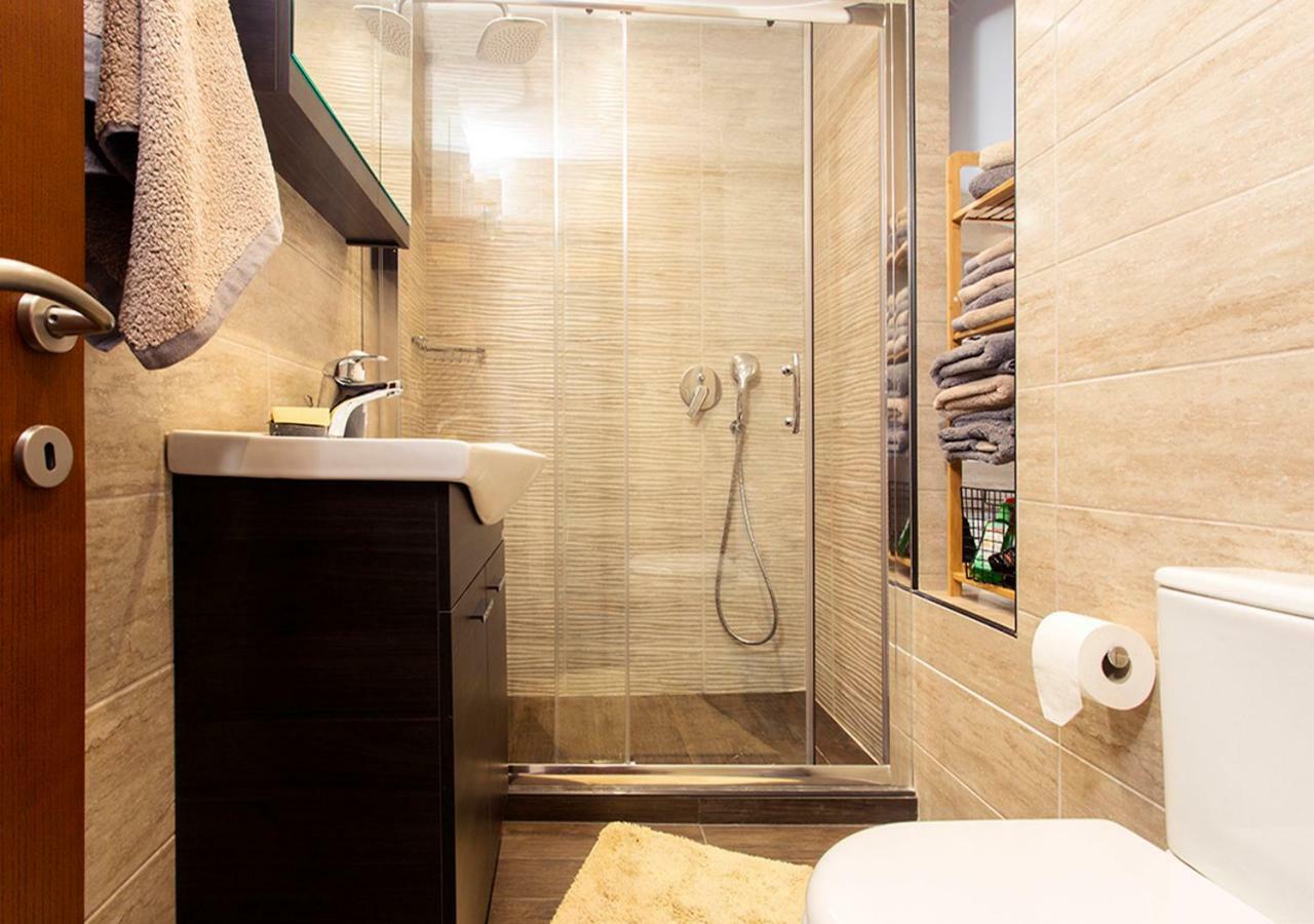Rastoni Fabienne Shared Pool Maisonette, Afitos 외부 사진